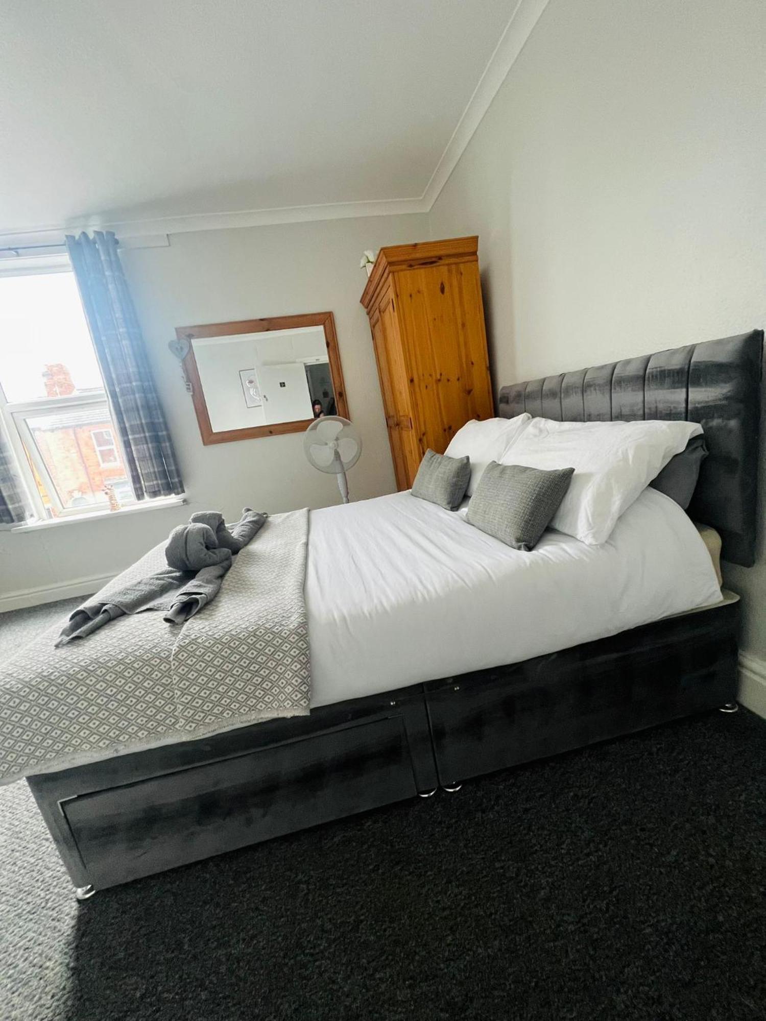 Lincoln City Centre Rooms P&S Exteriér fotografie